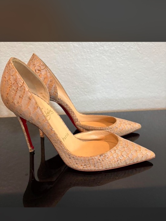 Christian Louboutin Shoes - Christian Louboutin Peach Snakeskin Pointed-Toe Stiletto Pumps